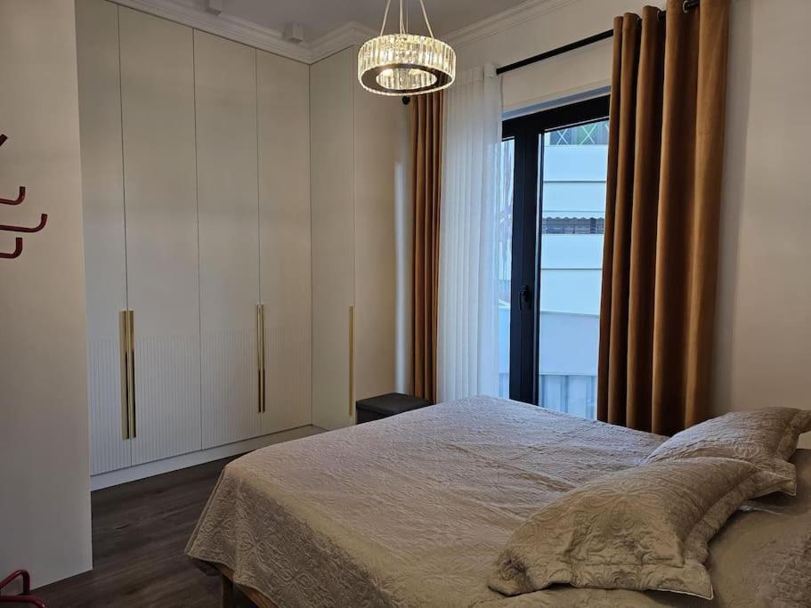 Deluxe Flat With Garden_Tirana Daire Dış mekan fotoğraf